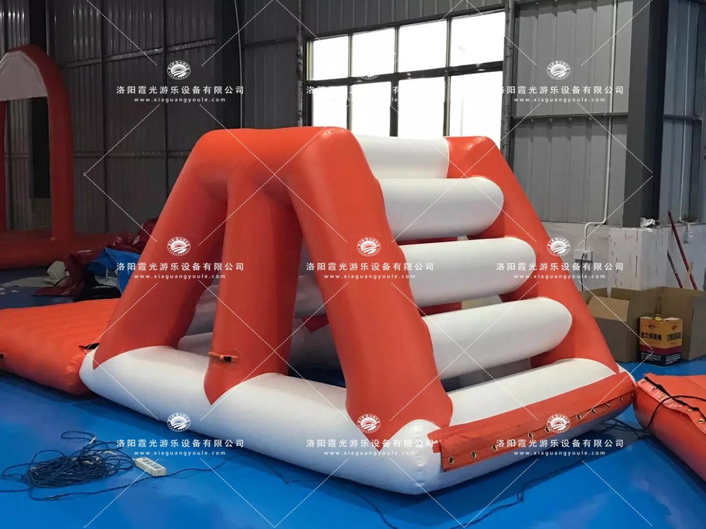 忠县水上闯关设施